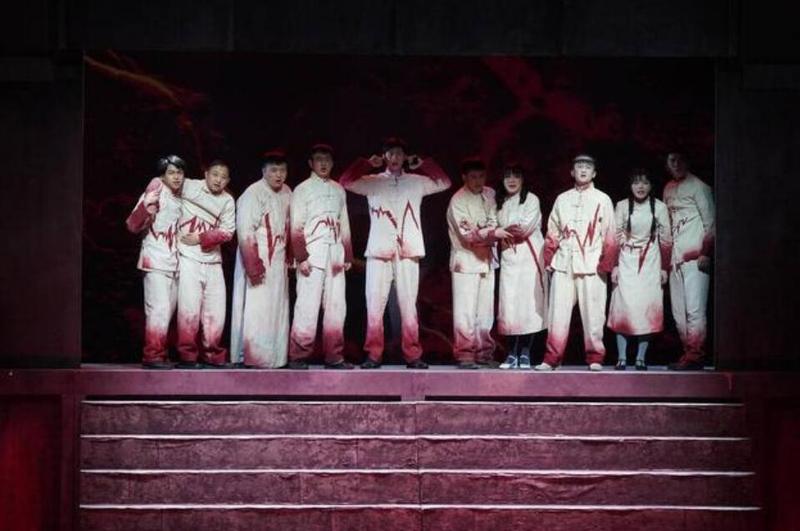 南京雨花剧院《代号1912》红色艺术党课沉浸式演出戏剧10.jpg